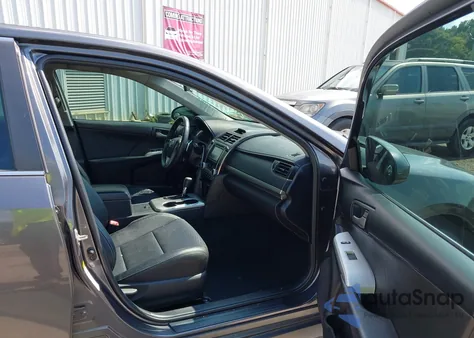 2014 Toyota Camry L/Le/Xle/Se/Se Sport from USA, damaged, VIN 4T1BF1FK9EU340880